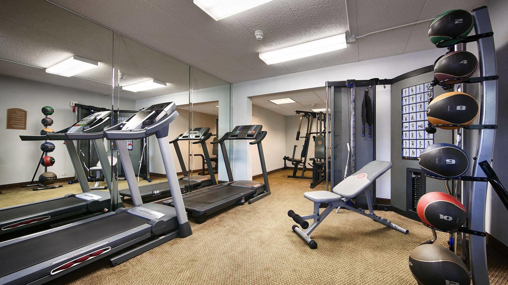 レッド ルーフ イン モートン グローブ Morton Grove エクステリア 写真